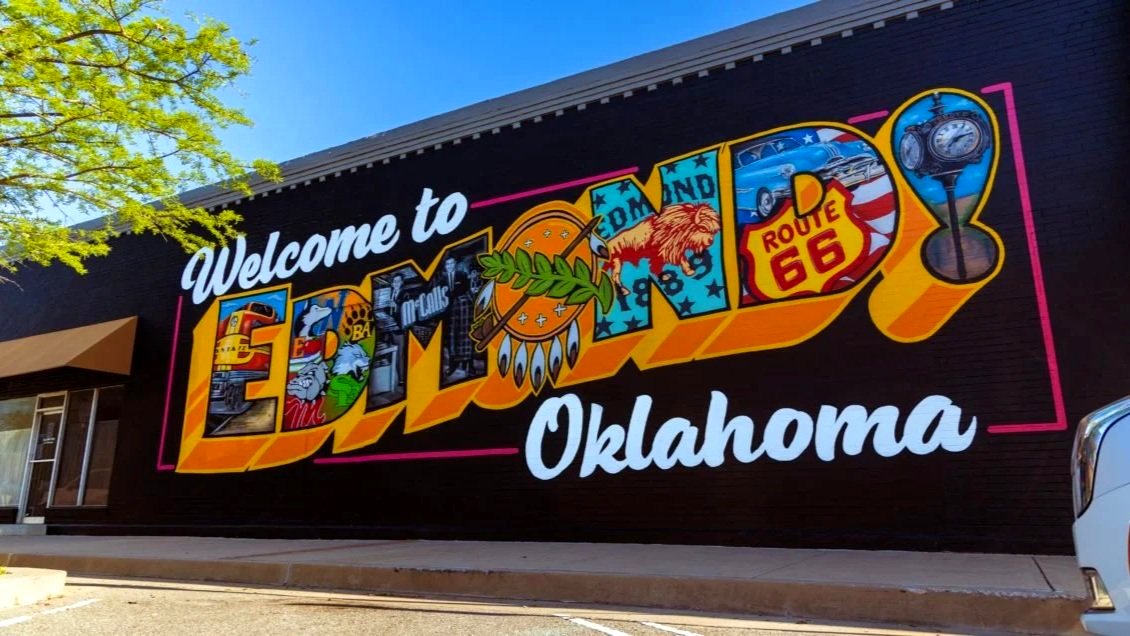 The Welcome to Edmond, Oklahoma mural